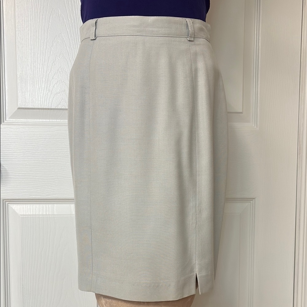 Conrad C Pencil Skirt Light Grey Knee-Length; Linen-look Fabric; Lined; Size: 2